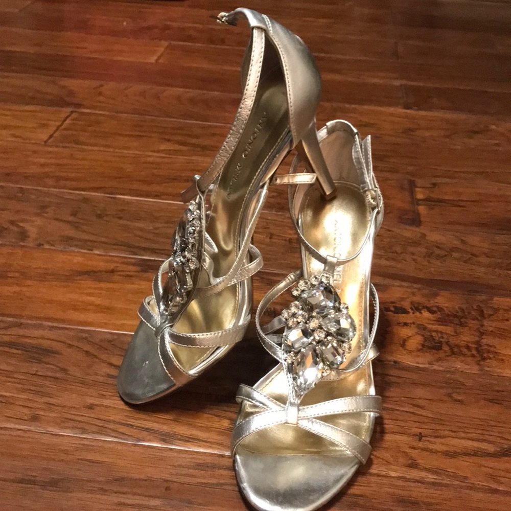 Evening shoes